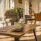 Delarose Cottage, Ski, Spa, pool table & starry night