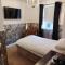 Linroy Guest House