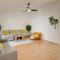 Hike, Golf and Explore Home with Patio in Kingman! - كينغمان