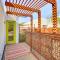 Families Welcome Phoenix Home with Backyard Oasis