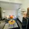 Cosy 1BR Apt, City Centre, Free Parking, By DerBnB