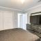 Near Shops and Eats Home with Large Yard in Waycross! - وايكروس