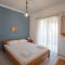 Μπλε Rooms & Apartments - Chiliadou