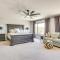 Luxe Mtn-View Mansion with Hot Tub in Phoenix! - Anthem