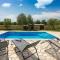 Villa Shirin Mit Pool, Jacuzzi Und Kamin - Poreč