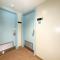 1BR Mountain View with Balcony, Pool & Free Parking - Гонолулу
