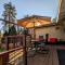Wonas 2 bedrooms full kitchen