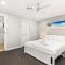 Topsy Turvey by Experience Jervis Bay