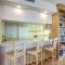Walkway to Beach Condo - فرناندينا بيتش