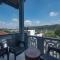 Ceyloni Lake Residency