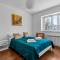 Metro Ratusz Arsenał Homely Apartment - Varšava