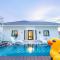Level Flow pool villa Pattaya - Саттахіп