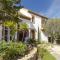 Las Brisas 93