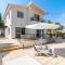 Villa Harma Blu by Ezoria Villas