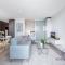 WOW Apartment on Lonsdale