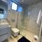 Lake View Rooms Ksamil - 卡萨米尔