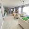 Spacious Getaway Home - 基西米