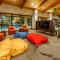 Enjoy resort setting with multiple pools including adult pool in 2BD condo - Скоттсдейл