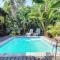 Peaceful cabin with pool on tropical south coast - Port Edward
