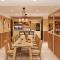 9Hotel Chelton