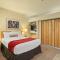 Palisades Tahoe Lodge Rentals Studio #250