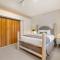 Palisades Tahoe Lodge Rentals Studio #256