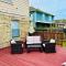 Catbird Hideaway - همبل