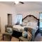 Catbird Hideaway - همبل