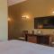 Bella & Stella rooms