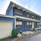 Decks and Views Waterfront Shelton Home - 雪尔顿