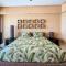 Tranquil Tides Oceanfront Family Oasis #703 - Playa Encanto