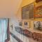 Charming 2BR 1901 Victorian Gem Apartment with AC - 塔科马