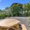 Coastal Haven - Oakura Holiday Home - Oakura