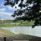 Deluxe Studio in Clark facing Lake with Kitchenette - 安吉利斯