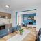 Serene seafront apartment in Kampor - Kampor