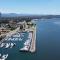Elegant Batemans Bay Stay with Golf Course Views