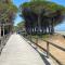 Lovely flat 100m from the beach ideal for 6 guests