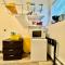 Private Room with Shared Bathroom on the 1st Floor 10 minutes Walk to University of Washington - Seattle