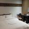 Hotel The May