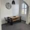 Spacious Victorian Birkdale Apartment with Garden