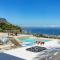 Two Views Villa - 8 Bedrooms, Camps Bay, Ocean Views, Pools - Cape Town