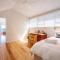 Seaside Bliss on the Beach, Bloubergstrand- 5 Bedroom - 开普敦