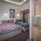 70s Guest room