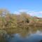 Roach Hut - Uckfield