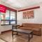 HomeTowne Studios by Red Roof Montgomery - Midtown