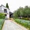 Nice Home In Smokovic With Wifi - Smoković
