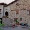 Splendida casa in sasso in borgo - Canossa