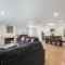 Comfy Ben Lomond Place with foosball table - غليندال