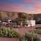 Luxury in Sedona Desert with 360 Views & Sunsets with Family - Sedona