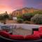Luxury in Sedona Desert with 360 Views & Sunsets with Family - Sedona